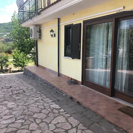 Morellis Bed & Breakfast 4*