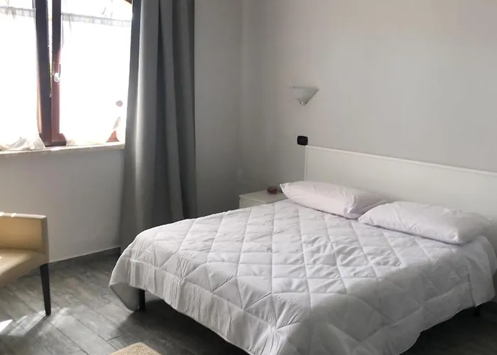 Morellis Manocalzati